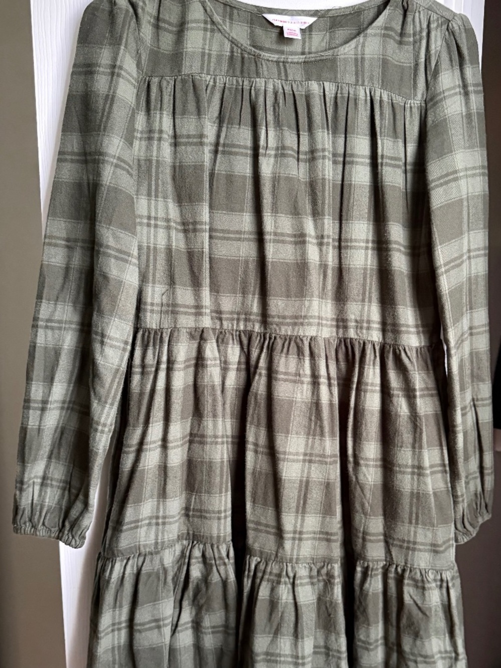 Joe Fresh x Jillian Harris Ladies Olive Plaid Tiered Long-Sleeve Dress - Picture 3 of 5